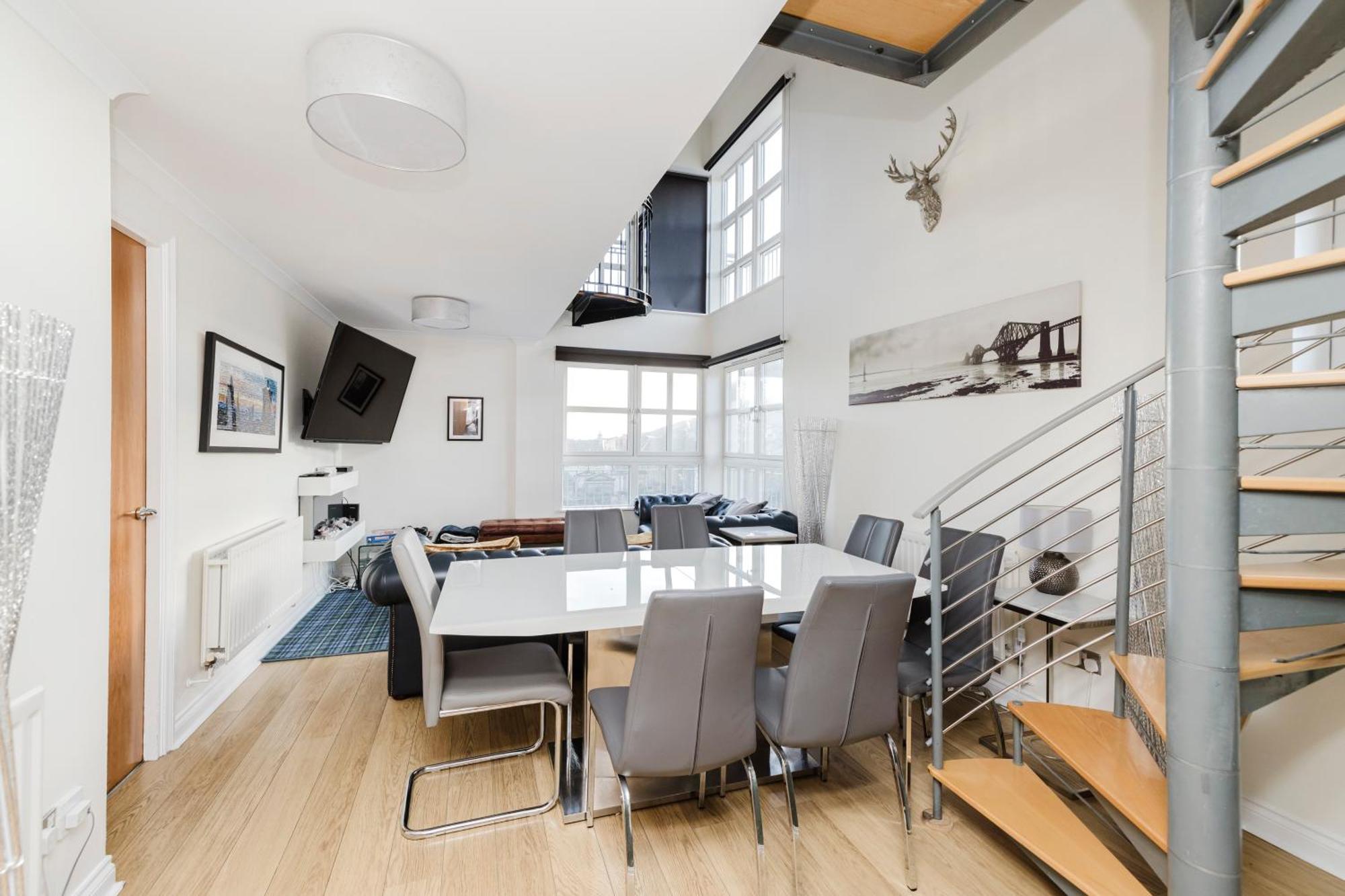 Joivy Stylish Apartment With Balcony In Old Town EDI Exterior foto
